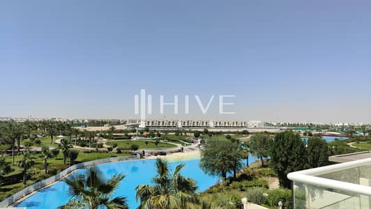 3 Bedroom Townhouse for Rent in DAMAC Hills 2 (Akoya by DAMAC), Dubai - Extended Living Room| HUGE | Great Family Community