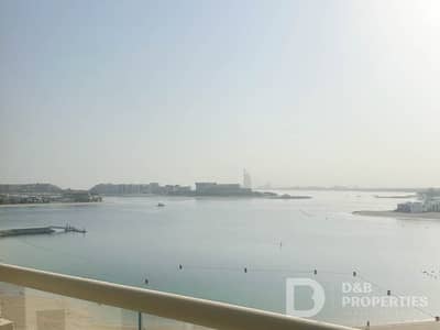 2 Bedroom Apartment for Rent in Palm Jumeirah, Dubai - Full Seaview | Prime Location | Vacant