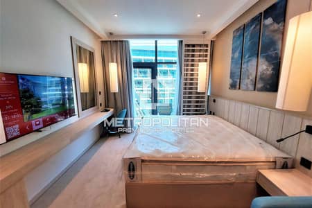 Studio for Sale in Palm Jumeirah, Dubai - Seaside living | Guaranteed ROI | Hotel apartment