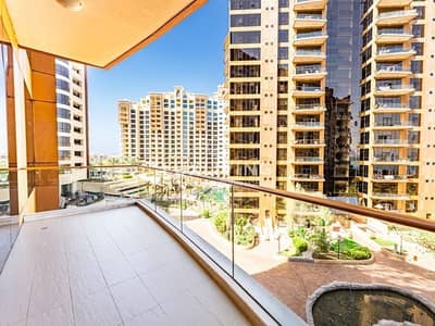 1 Bedroom Flat for Rent in Palm Jumeirah, Dubai - Private Patio | Low Price | Flexible Cheques |