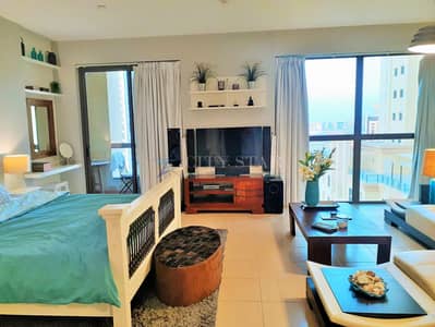 Studio for Rent in Jumeirah Beach Residence (JBR), Dubai - Beach front living, Sea View, Stylish Furnishing