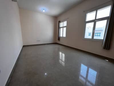 Studio for Rent in Khalifa City, Abu Dhabi - Hurry  up  beautiful  unfurnished  studio |  2200 /month