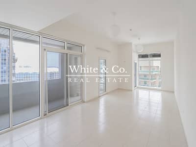 2 Bedroom Flat for Sale in Dubai Sports City, Dubai - VOT | Biggest Layout | Corner Unit