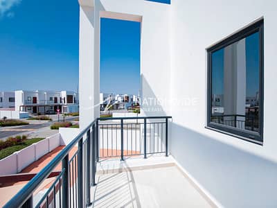 1 Bedroom Apartment for Sale in Al Ghadeer, Abu Dhabi - Cozy 1BR|Full Amenities|Best Views|Perfect Layout