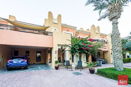 4 Bedroom Townhouse for Sale in Dubai Sports City, Dubai - Vacant on transfer | Upgraded | Park Facing