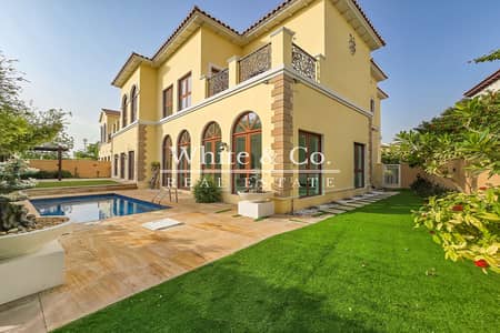 5 Bedroom Villa for Rent in Jumeirah Golf Estates, Dubai - High Ceilings | Golf Course View | Vacant