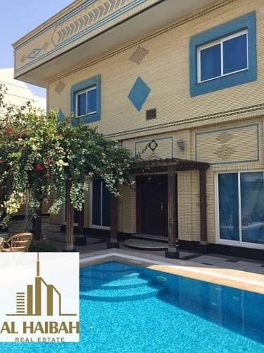 For sell villa in Sharjah Al-Fallaj area with central airconditioning For sell villa in Sharjah Al-Fallaj area with central airconditioning