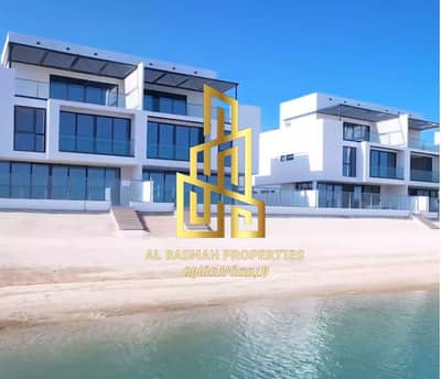 5 Bedroom Villa for Sale in Sharjah Waterfront City, Sharjah - فيل. PNG