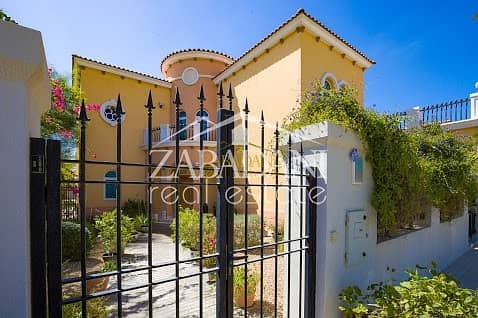Beautiful 5 Bedrooms Villa for Rent with Swimming Pool