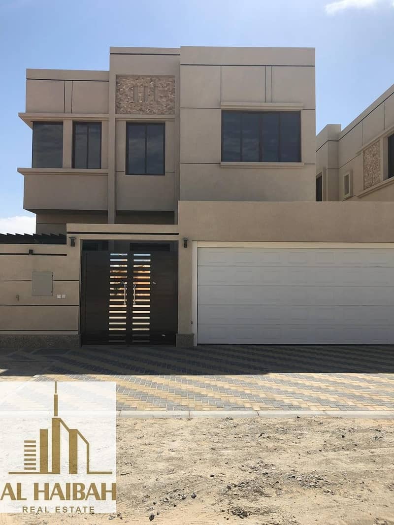 For sale villa two floors new finishes very high personality