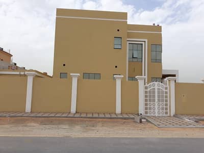 For sale a new two-story villa with a corner of two streets with an extension For sale a new two-story villa with a corner of two streets with an extension