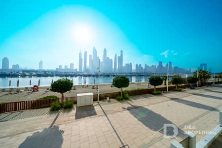 3 Bedroom Flat for Sale in Dubai Harbour, Dubai - Podium Level | Breathtaking Views | Beach Access