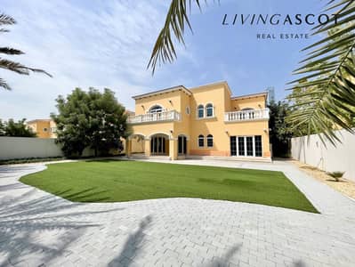 5 Bedroom Villa for Rent in Jumeirah Park, Dubai - Beautifully Landscaped | Park Facing | Vacant Now
