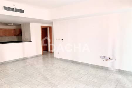 2 Bedroom Apartment for Sale in Dubai Marina, Dubai - Vacant | Near to Metro | Excellent Location