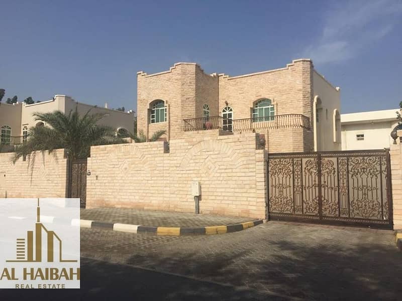 For sale villa two floors in the virgin location very special For sale villa two floors in the virgin location very special