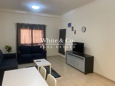 1 Bedroom Flat for Rent in Remraam, Dubai - Fully Furnished | Balcony | Vacant Now