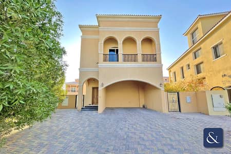 4 Bedroom Villa for Sale in The Villa, Dubai - 4 Beds | Rented | 5677 Sq. Ft. Plot | Custom