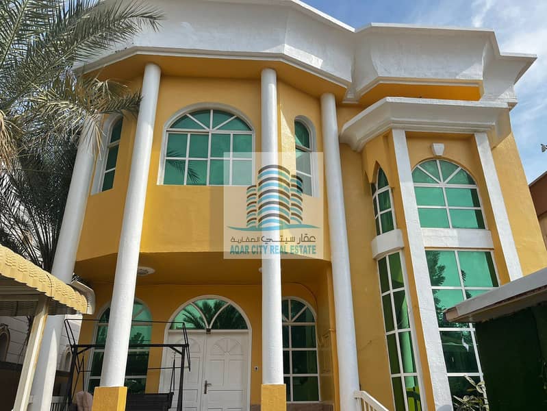 A villa in the best residential locations in Al Mowaihat 2 area, with an excellent design. The villa is close to all services. The villa has electricity and water. The villa has large areas.
