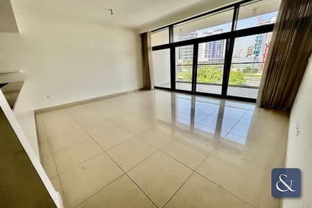 2 Bedroom Flat for Rent in Dubai Hills Estate, Dubai - 2 Bedrooms | Vacant | Unfurnished | Balcony