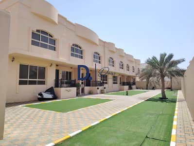 5 Bedroom Villa for Rent in Khalifa City, Abu Dhabi - Compound Villa 5BR +Maids Room