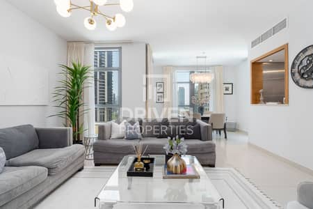 2 Bedroom Flat for Sale in Downtown Dubai, Dubai - Spacious Fully Renovated with Amazing Burj View