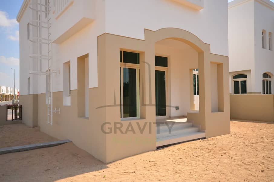Exquisite 3BR Villa w/ huge layout in Al Ghadeer
