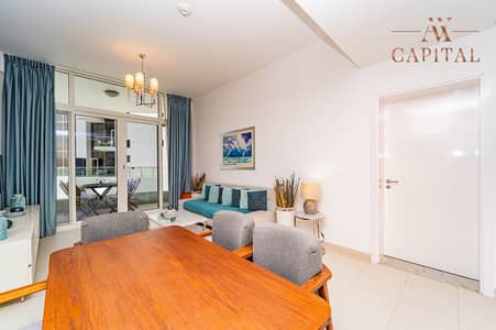 朱美拉棕榈岛， 迪拜 1 卧室单位待售 - 位于朱美拉棕榈岛，皇家海湾 1 卧室的公寓 2100000 AED - 8972155