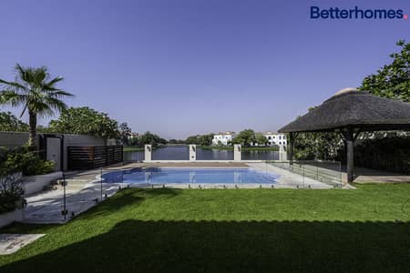 4 Bedroom Villa for Rent in Jumeirah Park, Dubai - Single Row | Full Lake View | Upgraded Garden