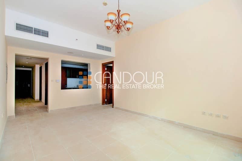 Gold Course Views | 1 Bedroom | Excellent Price
