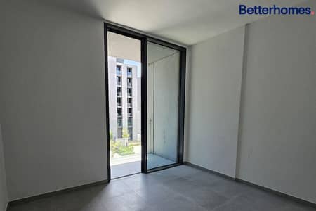 1 Bedroom Flat for Sale in Aljada, Sharjah - Brand New | Vacant | Theatre View | Negotiable