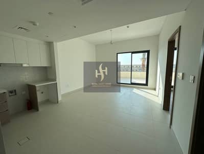 1 Bedroom Flat for Sale in Al Khan, Sharjah - photo_6019257298406456786_y. jpg