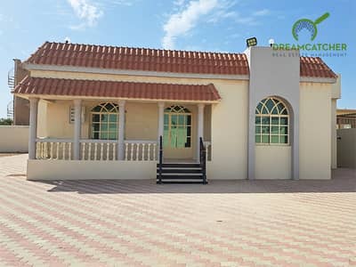 3 Bedroom Villa for Rent in Al Jazeera - Nad Al Salla, Ras Al Khaimah - Main. jpg