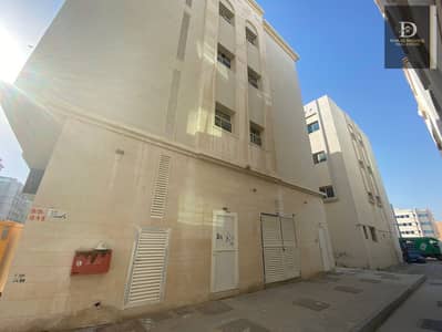 Building for Sale in Muwailih Commercial, Sharjah - 9ujnGfFc5yI293BtX6na9V8g1SUVuoSYDvs8uKiz