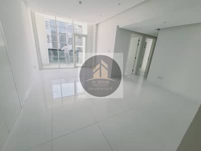 Brand New 2-Br with Gym & Swimming Pool//Bright & Spacious//2 Master Rooms With Cabinets + Covered Parking//Prime location