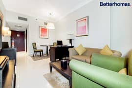 شقة في فندق تو سيزنز،مدينة دبي للإنترنت 1 غرفة 115433 درهم - 8975340