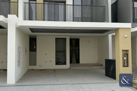3 Bedroom Villa for Sale in Tilal Al Ghaf, Dubai - Vacant On Transfer | Near Pool | Furnishedl