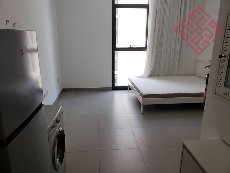 Brand new studio available for rent in al Mamsha