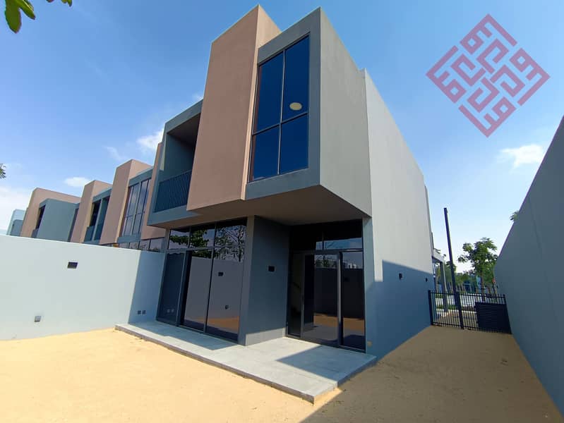Brand New 3 bedroom villa available in Masaar for rent just 130000