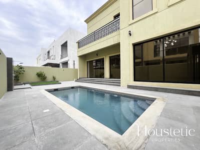5 Bedroom Villa for Sale in Jumeirah Park, Dubai - Custom Built | Lift | Pool | VIDEO TOUR