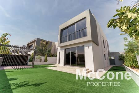 4 Bedroom Villa for Sale in Dubai Hills Estate, Dubai - Fully Upgraded | Vacant | Best Priced