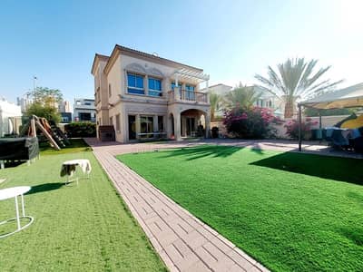 2 Bedroom Villa for Rent in Jumeirah Village Triangle (JVT), Dubai - Sunny and Bright | Corner Villa | Private | Sunny and Bright |