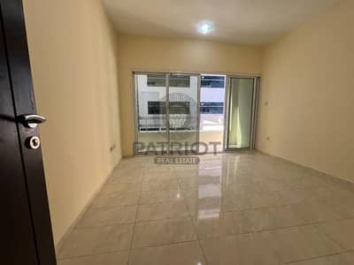 2 Bedroom Flat for Rent in Al Barsha, Dubai - 110d31cd-df9b-49f7-98d1-e5555a6d8a31. jpg
