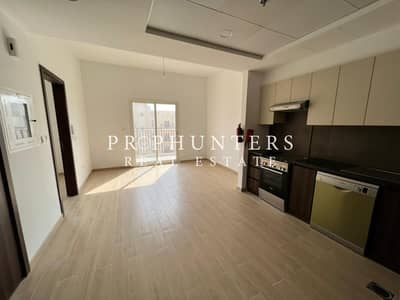 1 Bedroom Apartment for Rent in Remraam, Dubai - With Kitchen Appliances| Ready To Move| Pool View