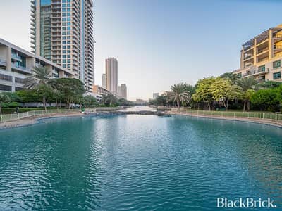 2 Bedroom Flat for Rent in The Views, Dubai - Luxury Furnished | Garden Terrace | Travo A
