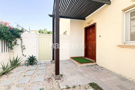 2 Bedroom Villa for Rent in The Springs, Dubai - Prime Location | Large Garden | Vacant
