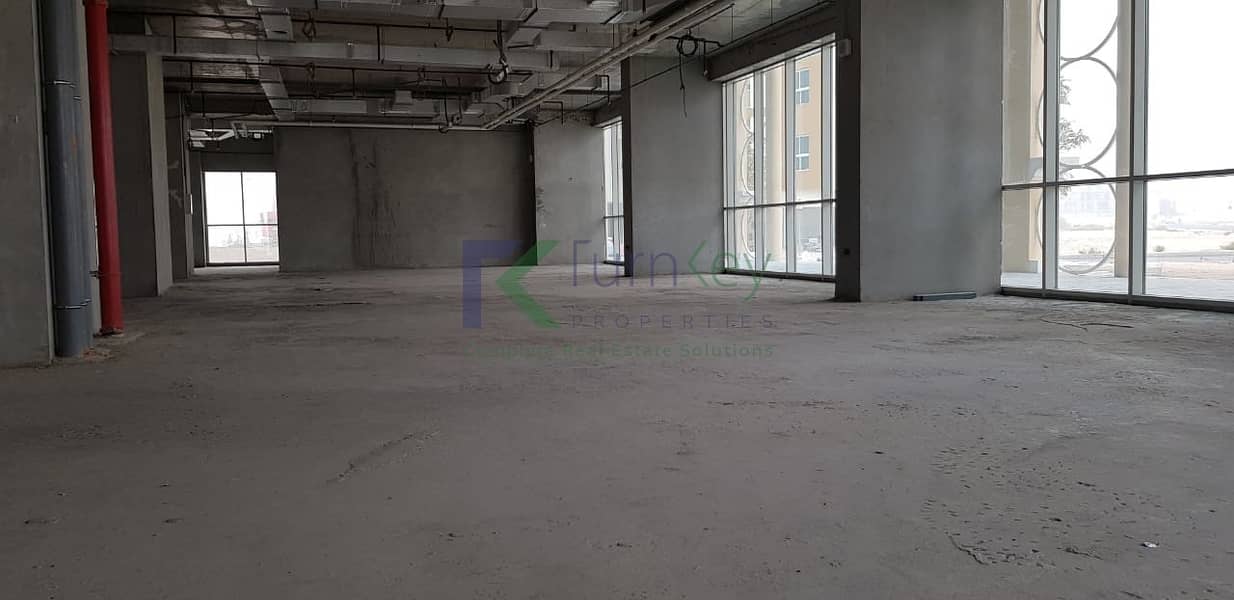 BRAND NEW COMMERCIAL SPACE AT DUBAI LAND