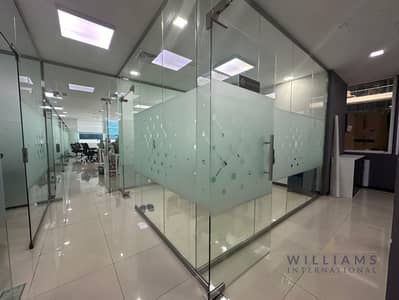 Office for Sale in Business Bay, Dubai - VACANT | CORNER UNIT | GLASS PARTITIONED
