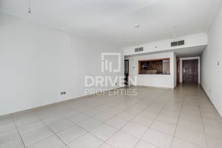 2 Bedroom Apartment for Rent in Downtown Dubai, Dubai - Modern Unit | Spacious | Ready to move-in