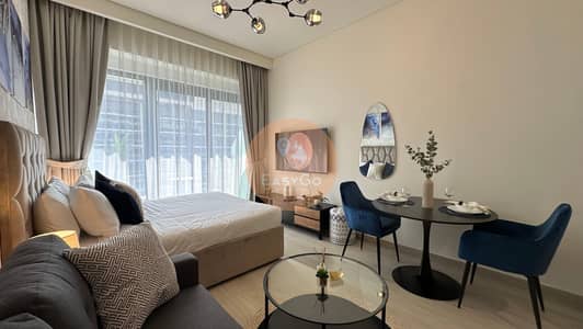 Studio for Rent in Meydan City, Dubai - Escape the Bustle in Our Stylish Holiday Haven