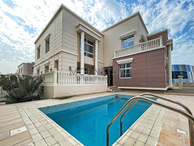 5 Bedroom Villa for Rent in Khalifa City, Abu Dhabi - Elegant Villa | Private Pool | Vacant Now